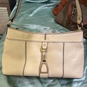 Elegant Cream Shoulder Bag